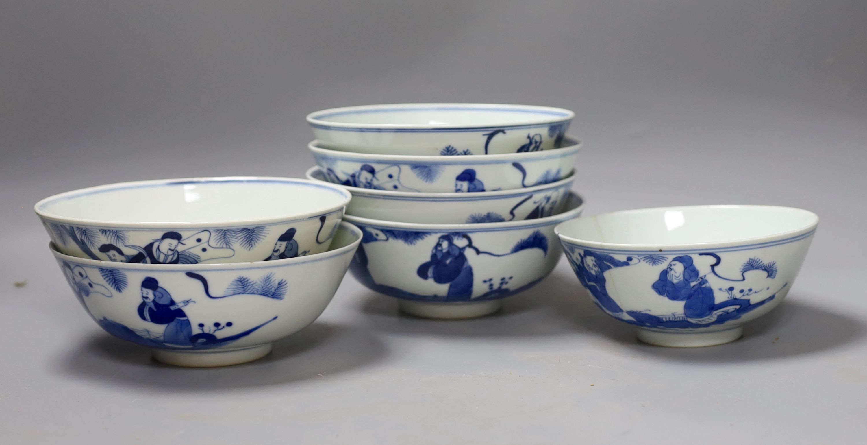 A collection of seven Chinese blue and white bowls 18cm